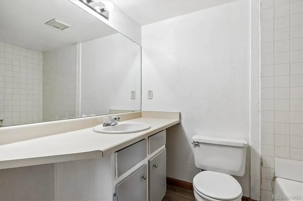 17050 E Ford Drive Aurora CO 80017