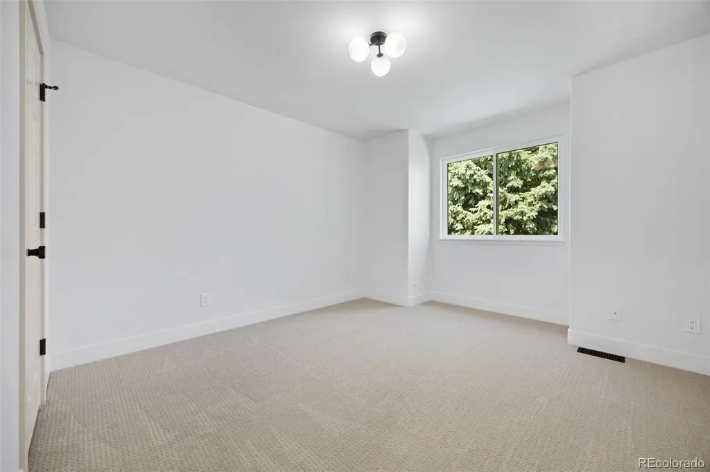 7663 S Grape Street Centennial CO 80122