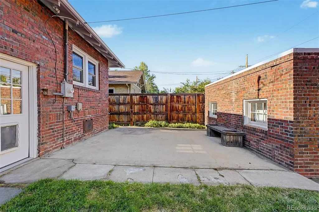 850 Adams Street Denver CO 80206