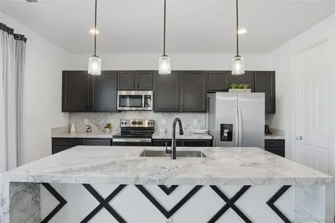 3963 Flat Rock Street Aurora CO 80019