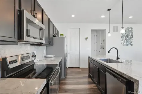 3963 Flat Rock Street Aurora CO 80019