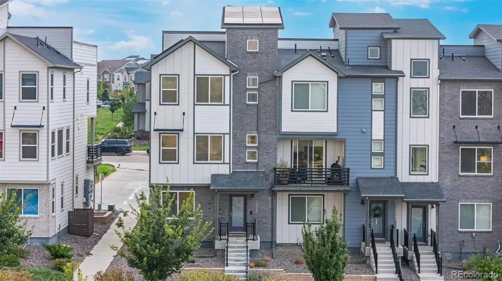 16586 Shoshone Place Broomfield CO 80023