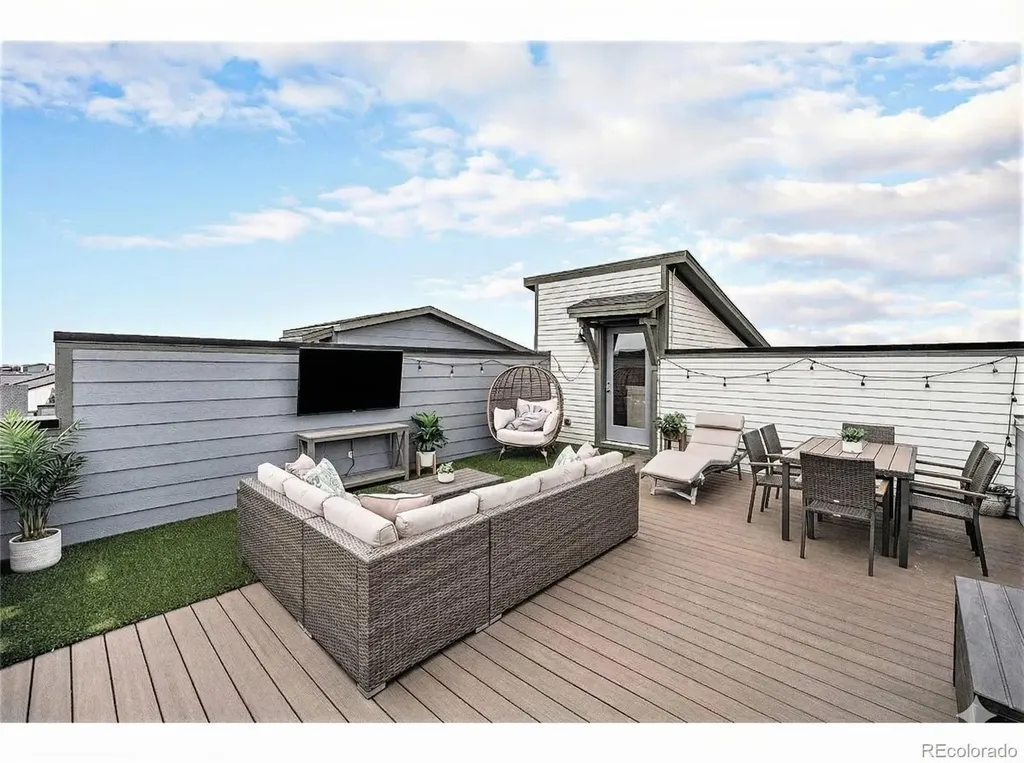 16586 Shoshone Place Broomfield CO 80023