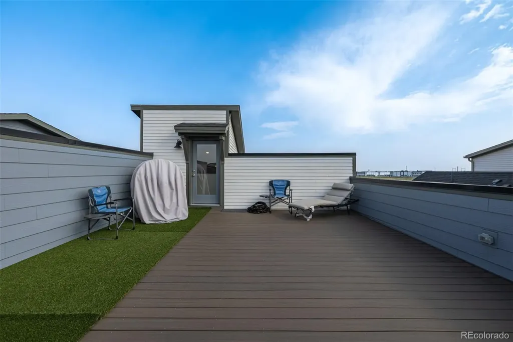 16586 Shoshone Place Broomfield CO 80023