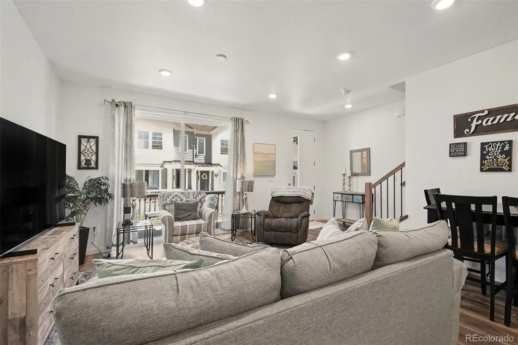 7487 W Evans Lane Denver CO 80227