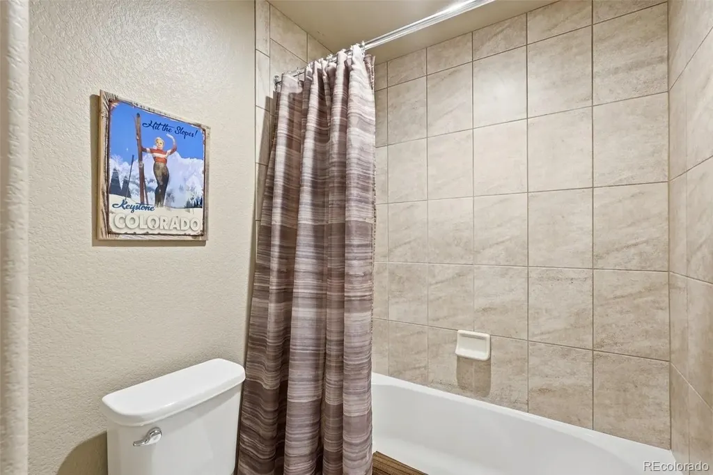 2075 Ever Red Court Colorado Springs CO 80921