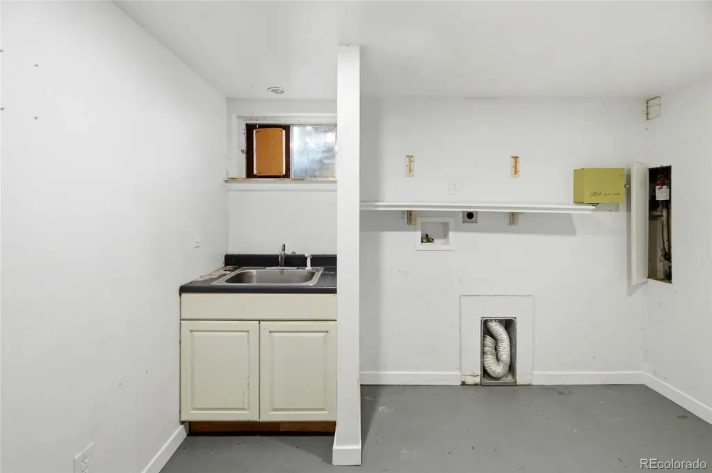 2751 S Salida Way Aurora CO 80013