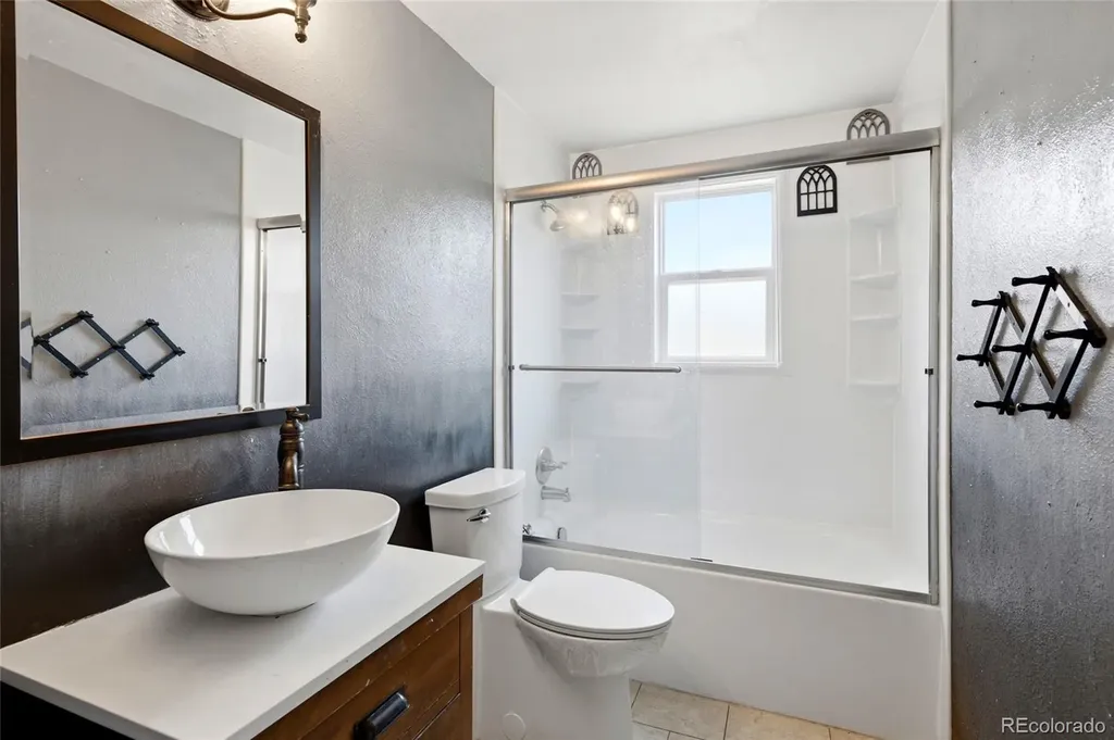 2751 S Salida Way Aurora CO 80013
