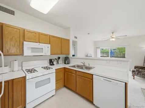 8745 W Berry Avenue Littleton CO 80123