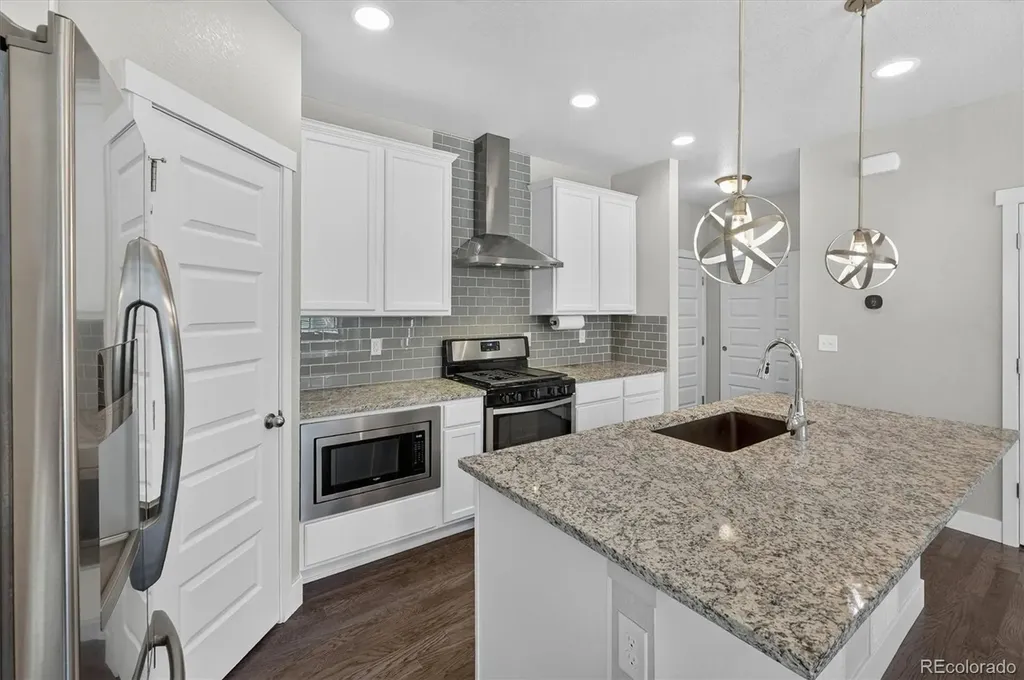 6827 Canosa Street Denver CO 80221