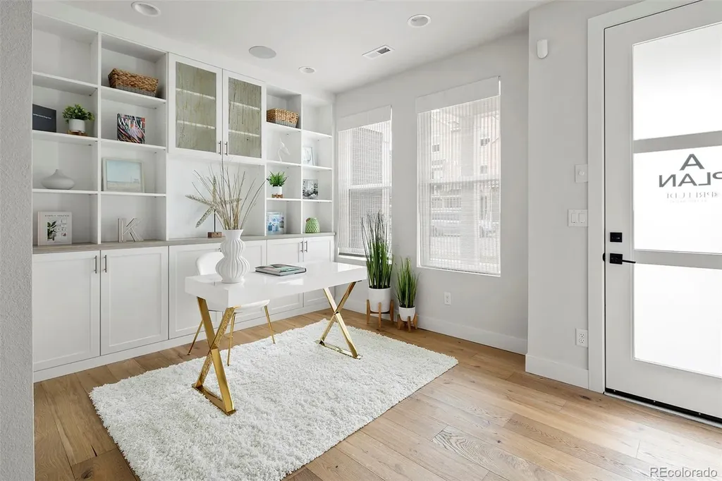 888 S Valentia Street Denver CO 80247