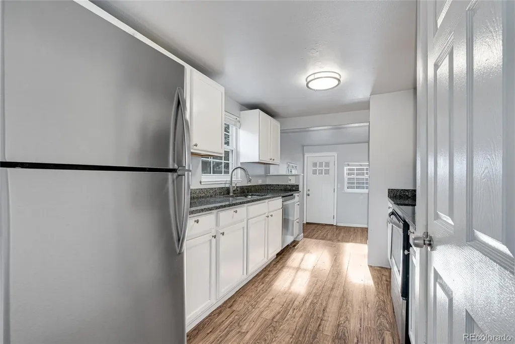 1301 S Wolff Street Denver CO 80219