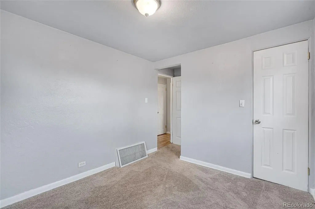 1301 S Wolff Street Denver CO 80219