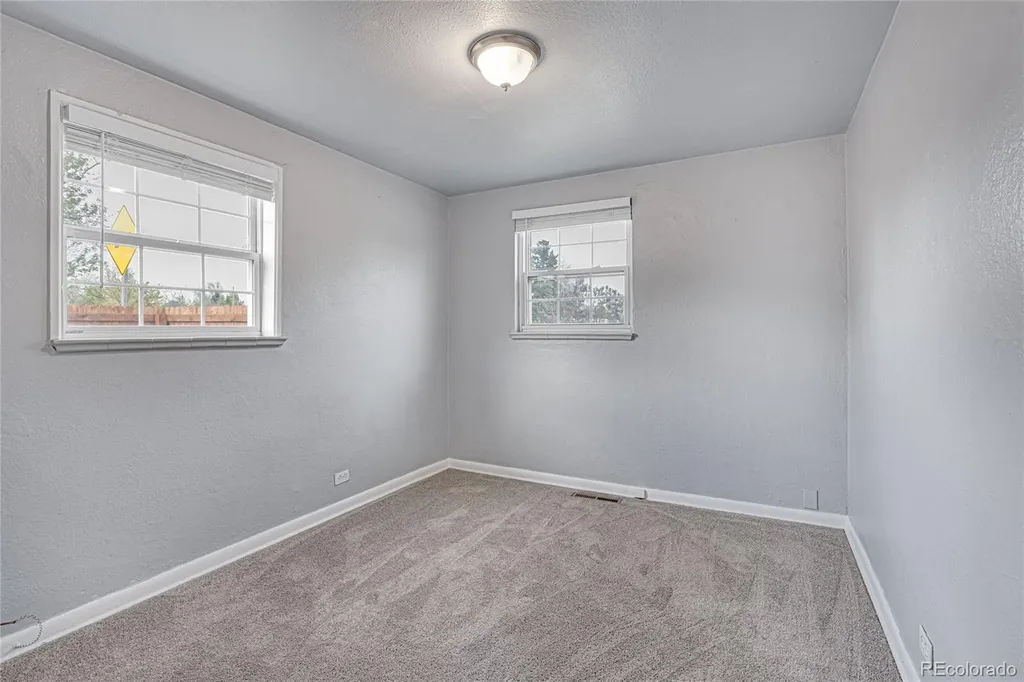 1301 S Wolff Street Denver CO 80219