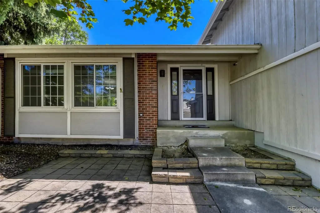 8454 Tanglewood Street Littleton CO 80126
