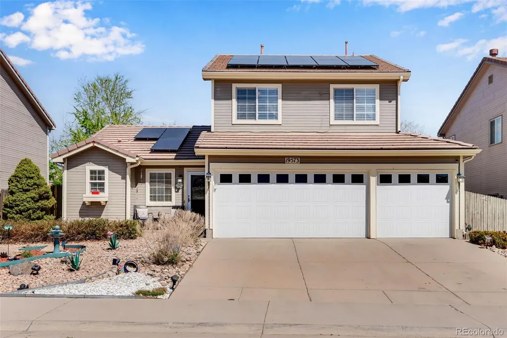 19573 E 40th Drive Denver CO 80249