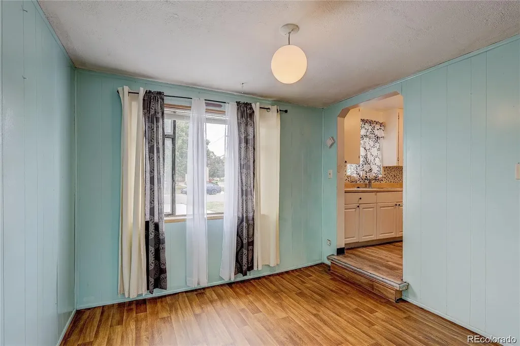 3398 Newport Street Denver CO 80207