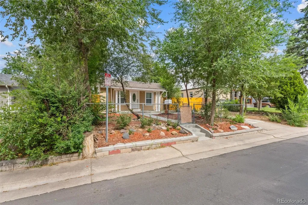 1272 Ulster Street Denver CO 80220