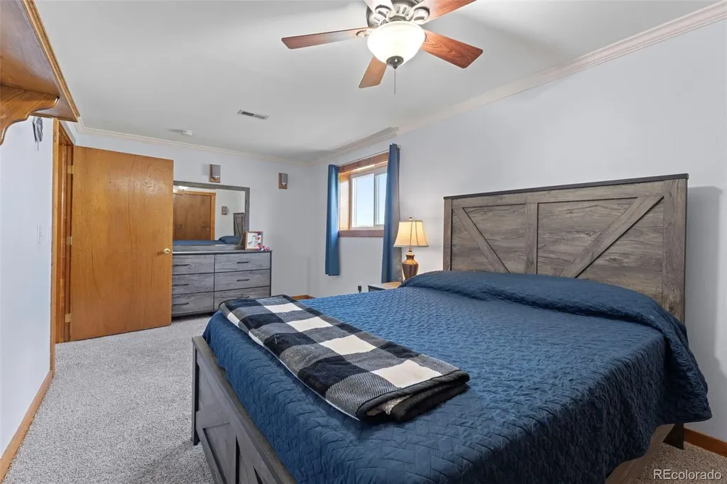 8191 Sun Country Drive Elizabeth CO 80107