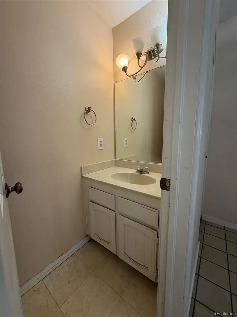 5105 S Uravan Place Aurora CO 80015