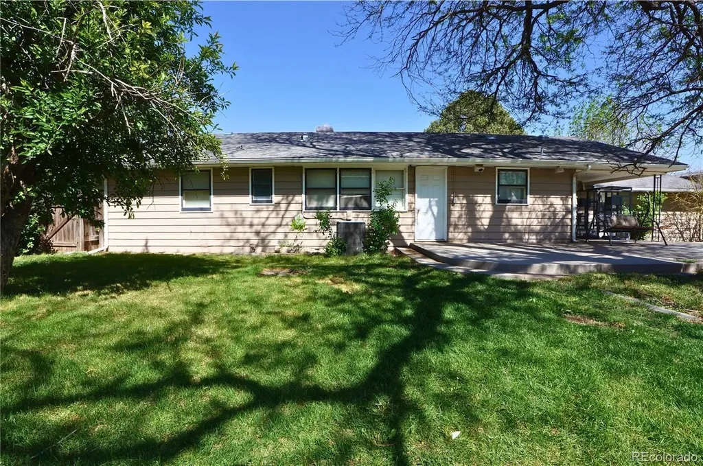 151 18th Street Burlington CO 80807