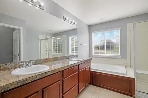 6340 S Langdale Way Aurora CO 80016