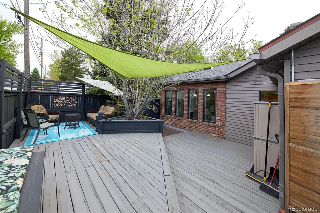 1100 Jersey Street Denver CO 80220