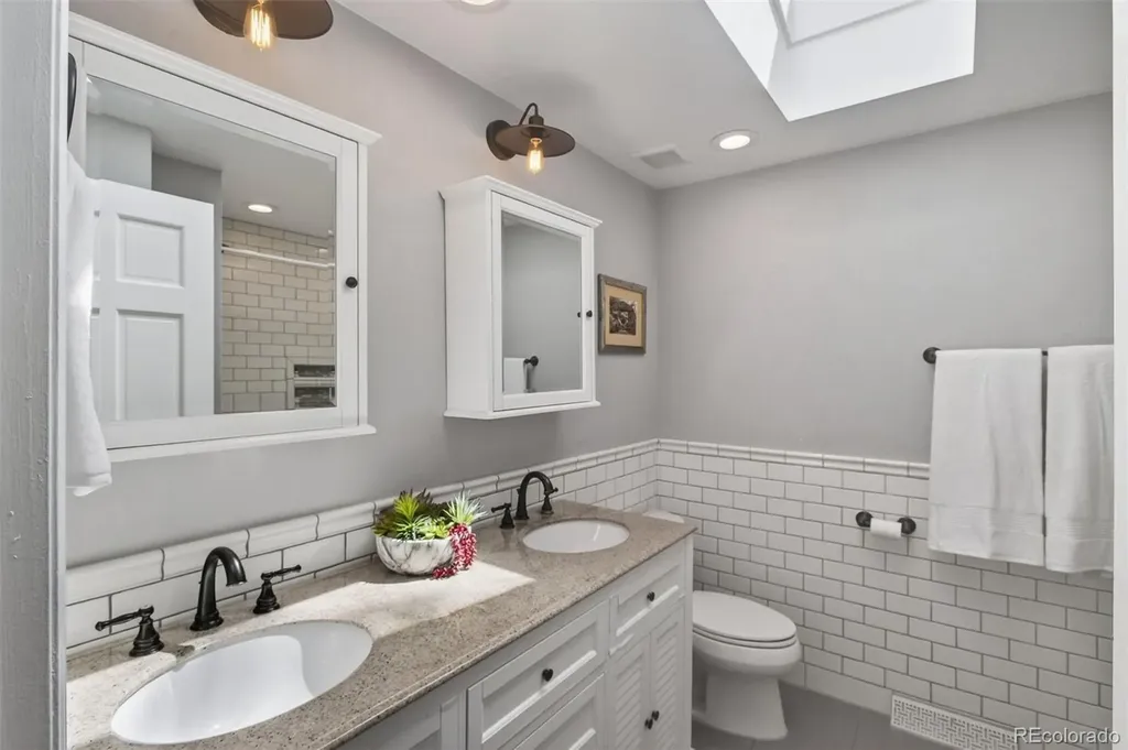 4823 E Links Circle Centennial CO 80122