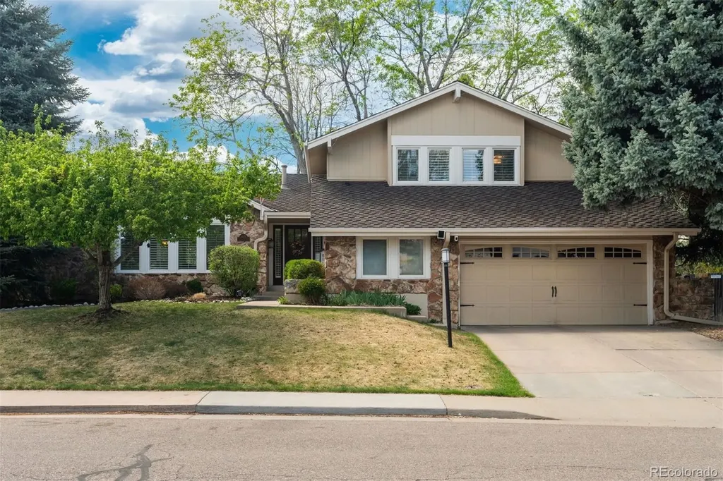 4823 E Links Circle Centennial CO 80122