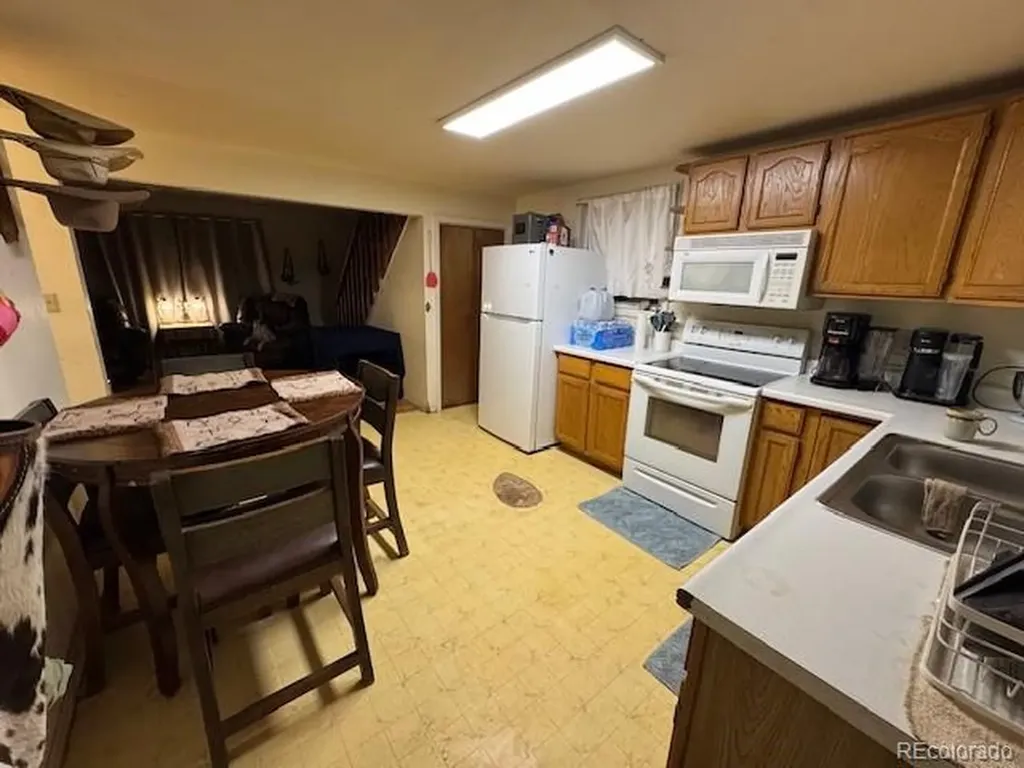 723 Arapahoe Drive Walsenburg CO 81089