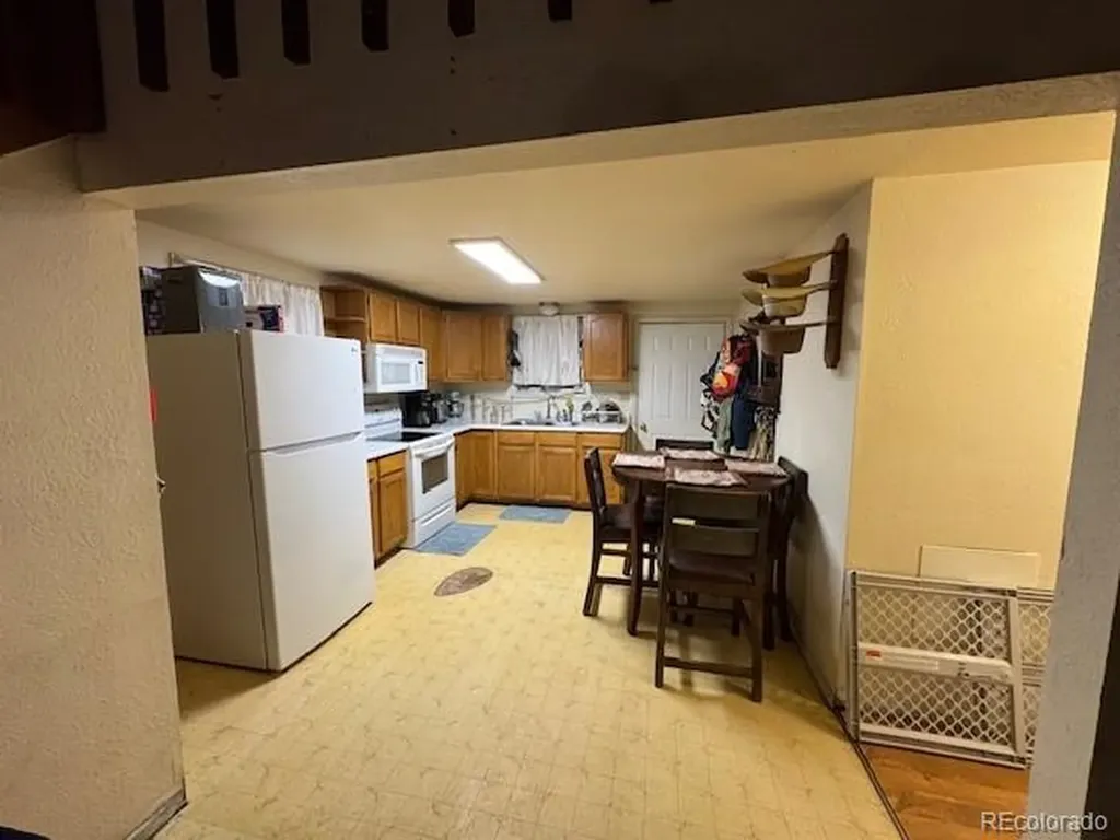 723 Arapahoe Drive Walsenburg CO 81089