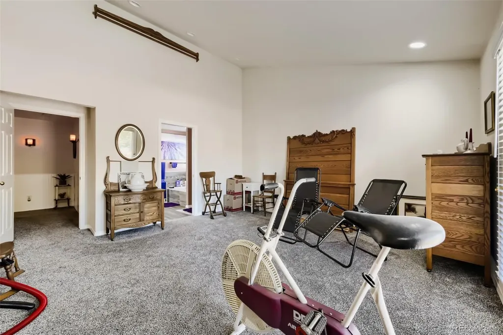 9562 Vance Court Broomfield CO 80021