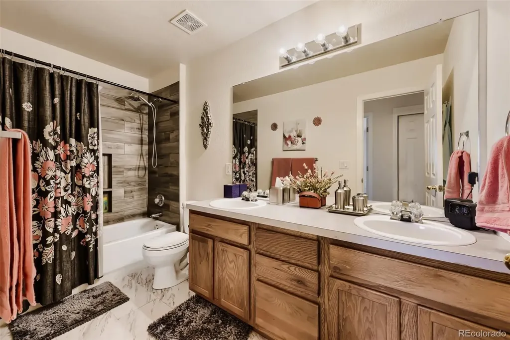 9562 Vance Court Broomfield CO 80021