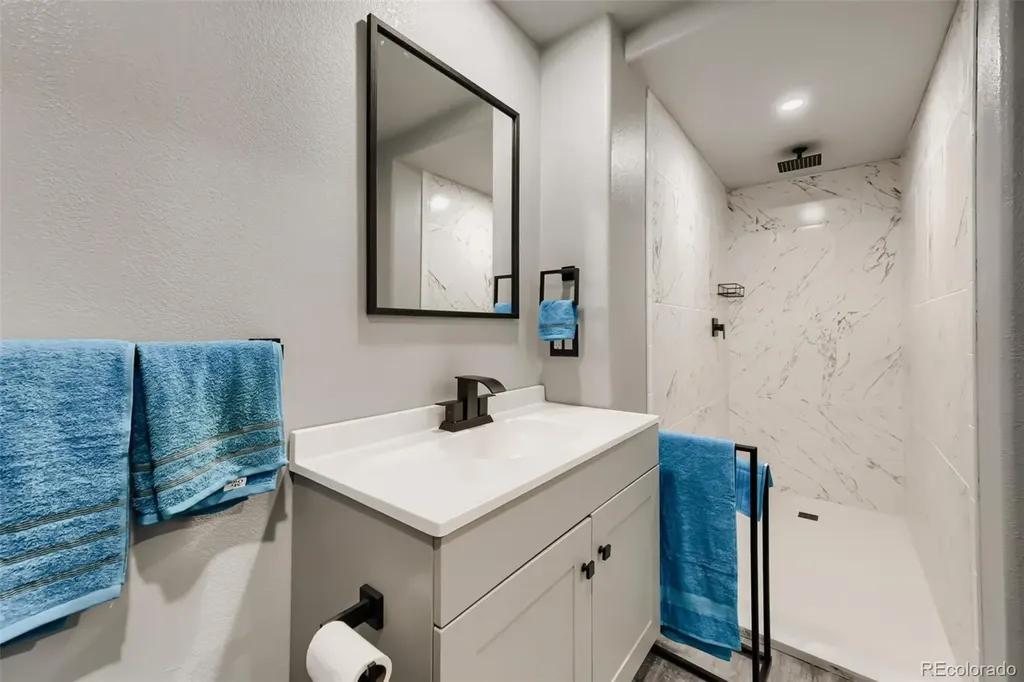 9562 Vance Court Broomfield CO 80021