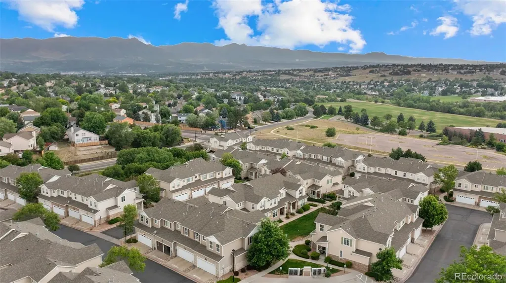4023 Diamond Ridge View Colorado Springs CO 80918