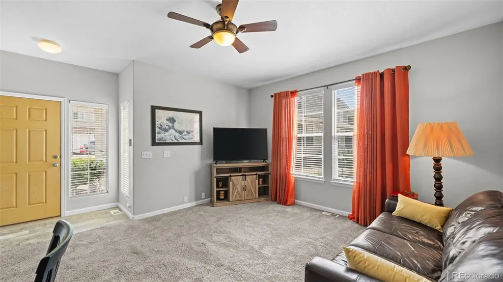 4023 Diamond Ridge View Colorado Springs CO 80918