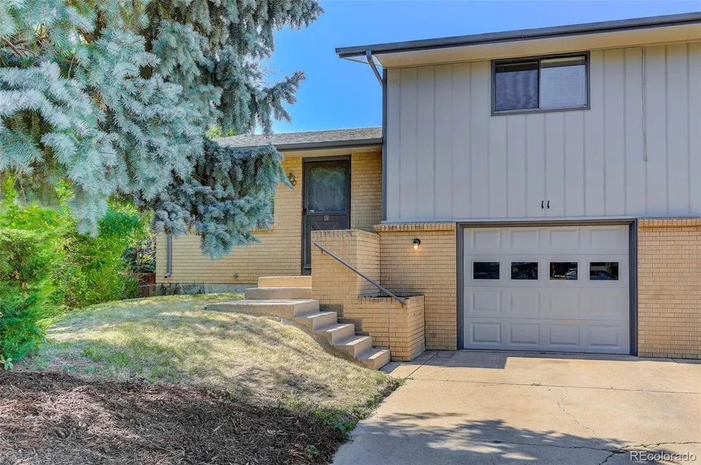 9-11 Birdsill Place Longmont CO 80501