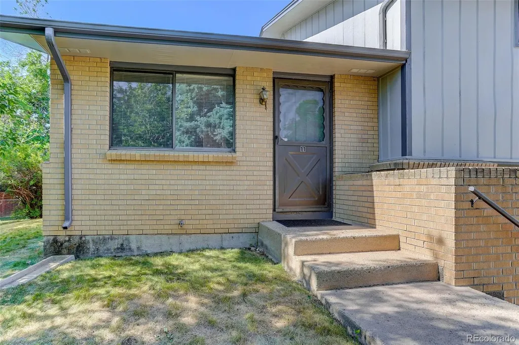 9-11 Birdsill Place Longmont CO 80501