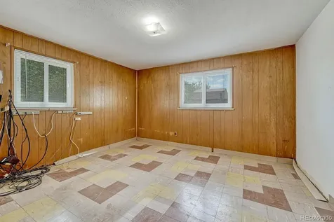 8350 S Ammons Street Littleton CO 80128