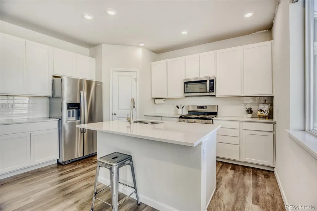 5881 Red Barn Avenue Mead CO 80504