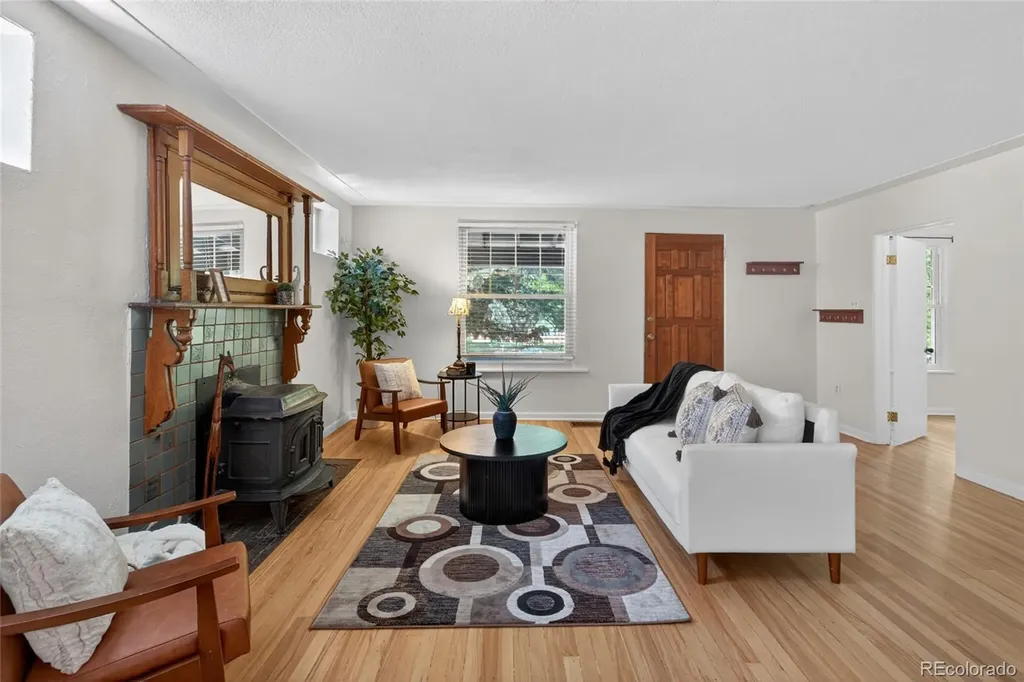 1380 Poplar Street Denver CO 80220