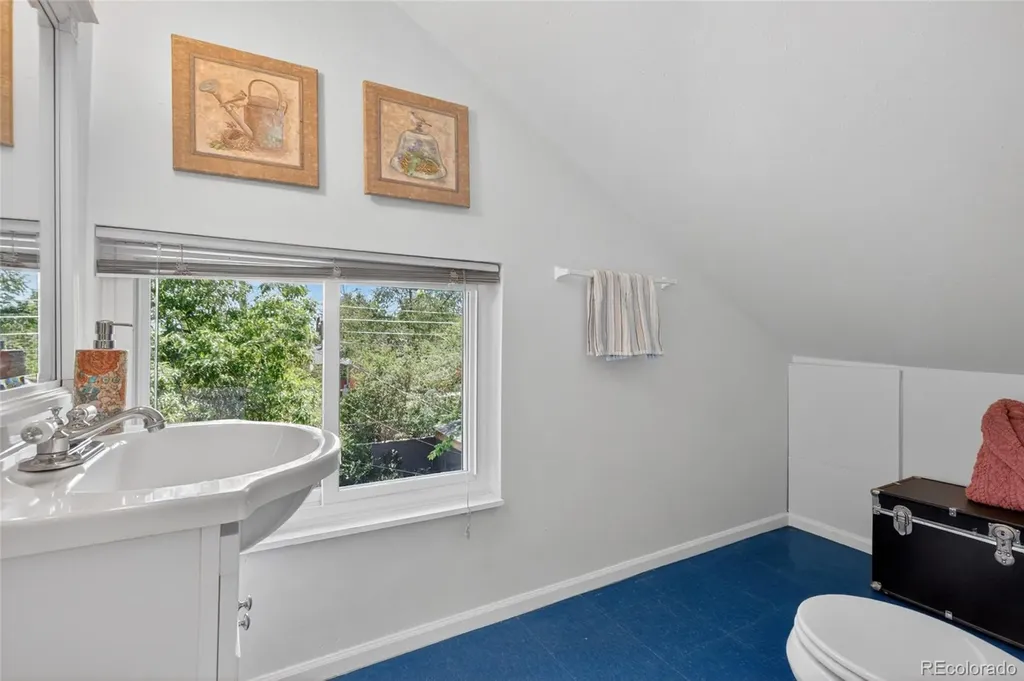 1380 Poplar Street Denver CO 80220