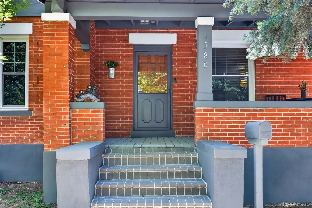 1380 Poplar Street Denver CO 80220