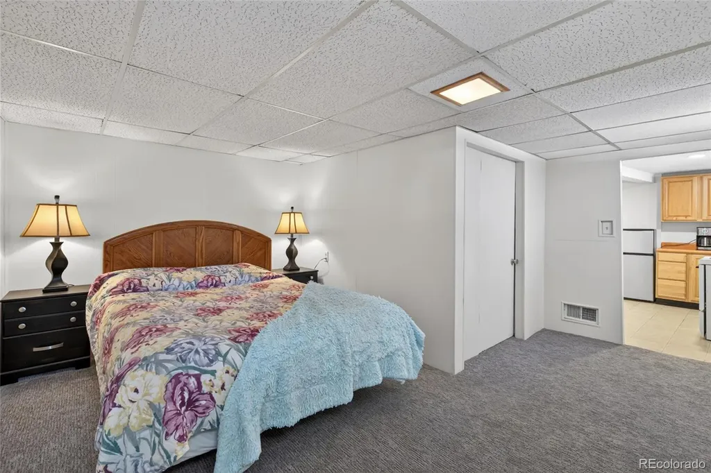 1380 Poplar Street Denver CO 80220