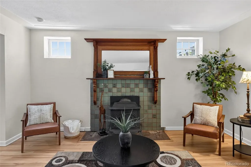 1380 Poplar Street Denver CO 80220