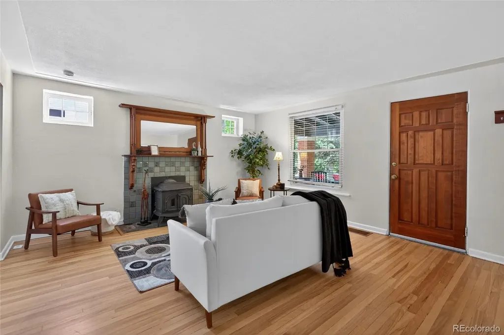 1380 Poplar Street Denver CO 80220