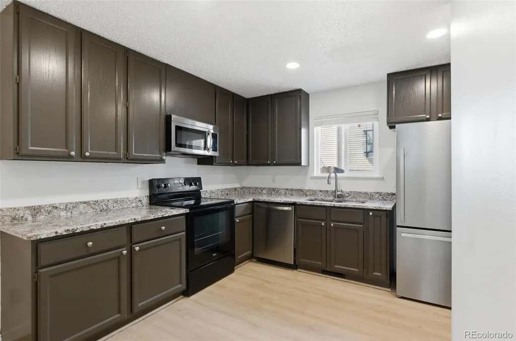 1230 S Reed Street Lakewood CO 80232