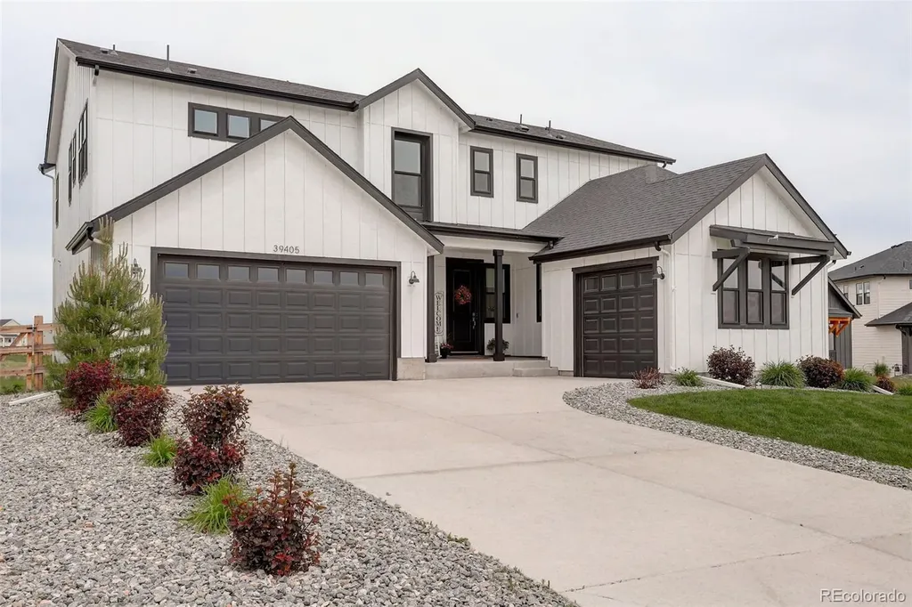 39405 Stockton Circle Elizabeth CO 80107
