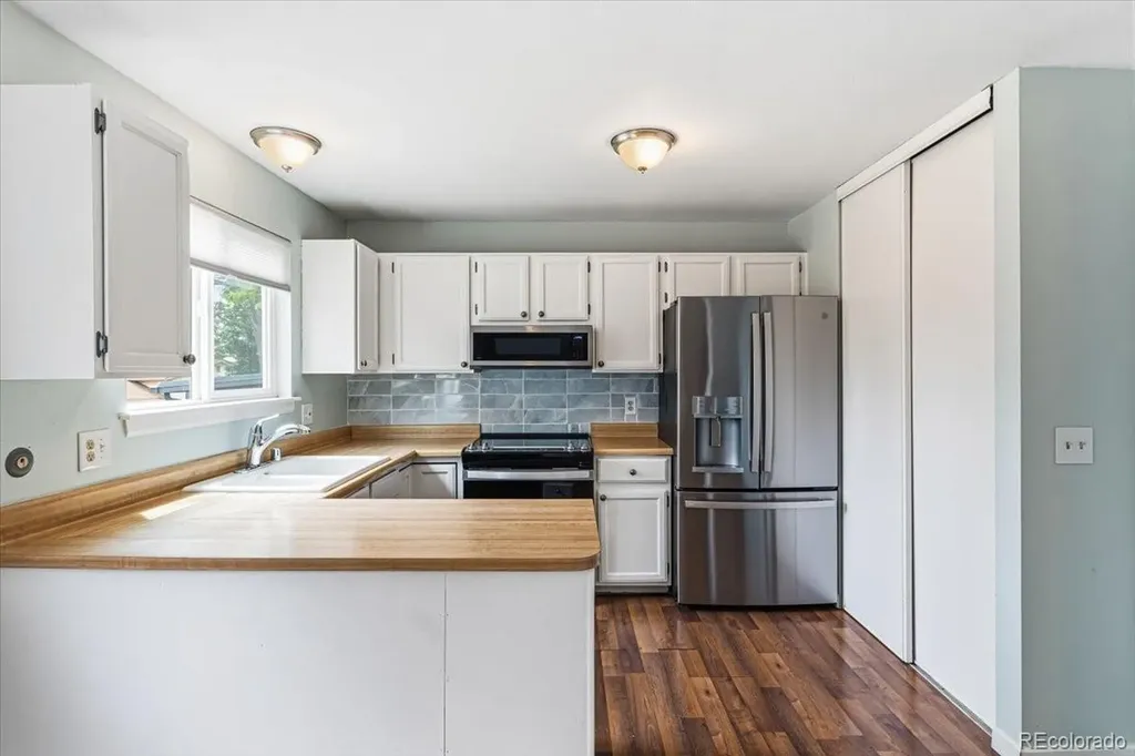 4418 S Argonne Way Aurora CO 80015