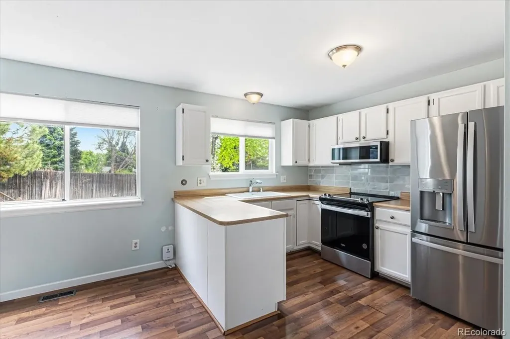 4418 S Argonne Way Aurora CO 80015